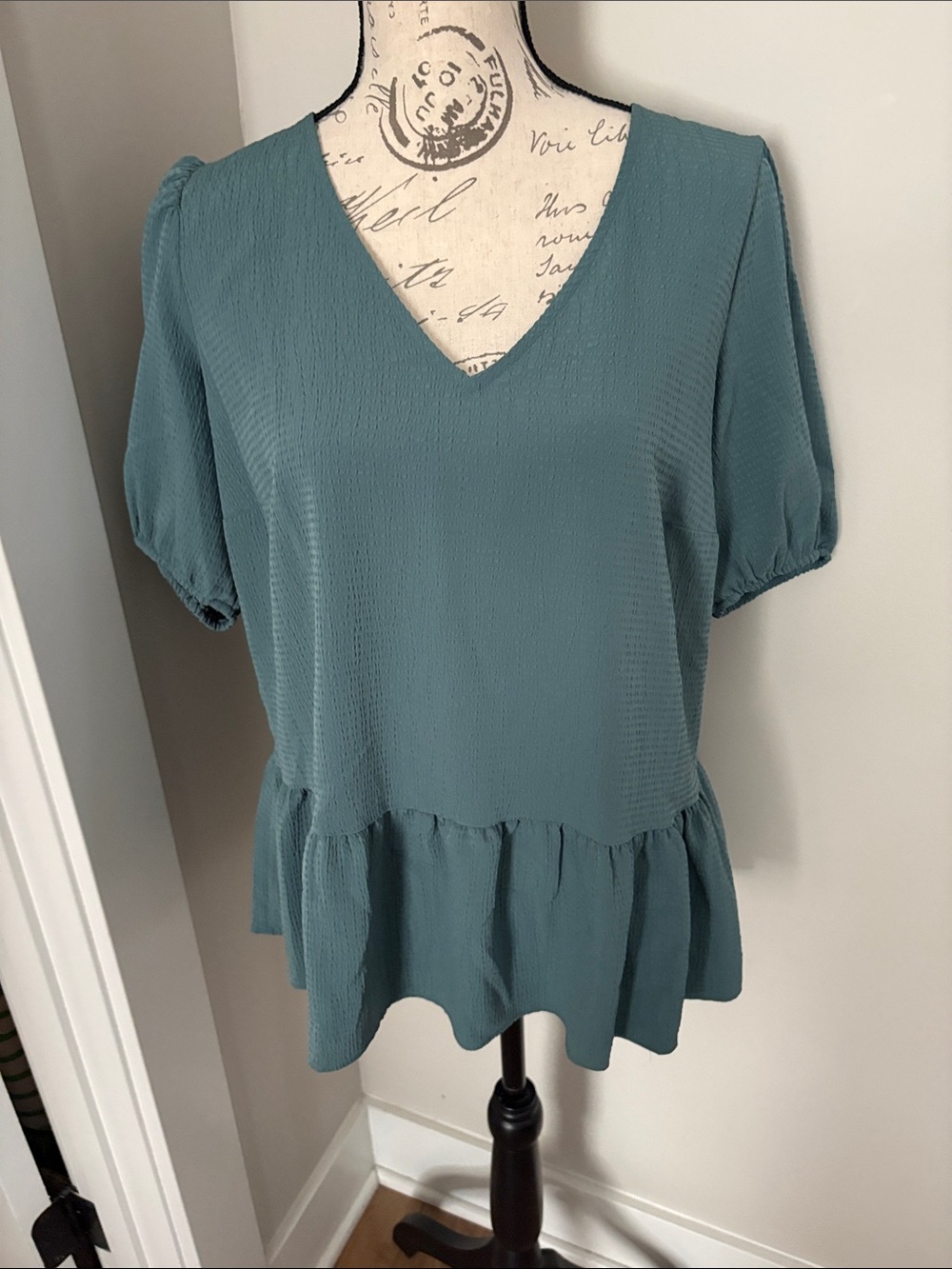 Nine West Large  Teal V-Neck Peplum Blouse